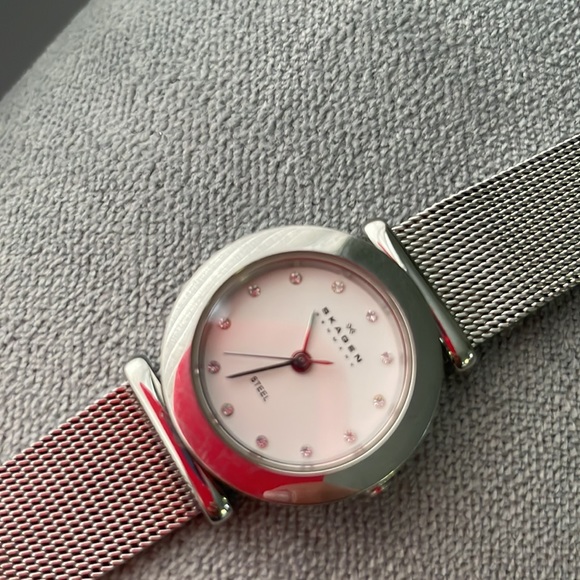 Skagen ladies watch - Picture 5 of 5